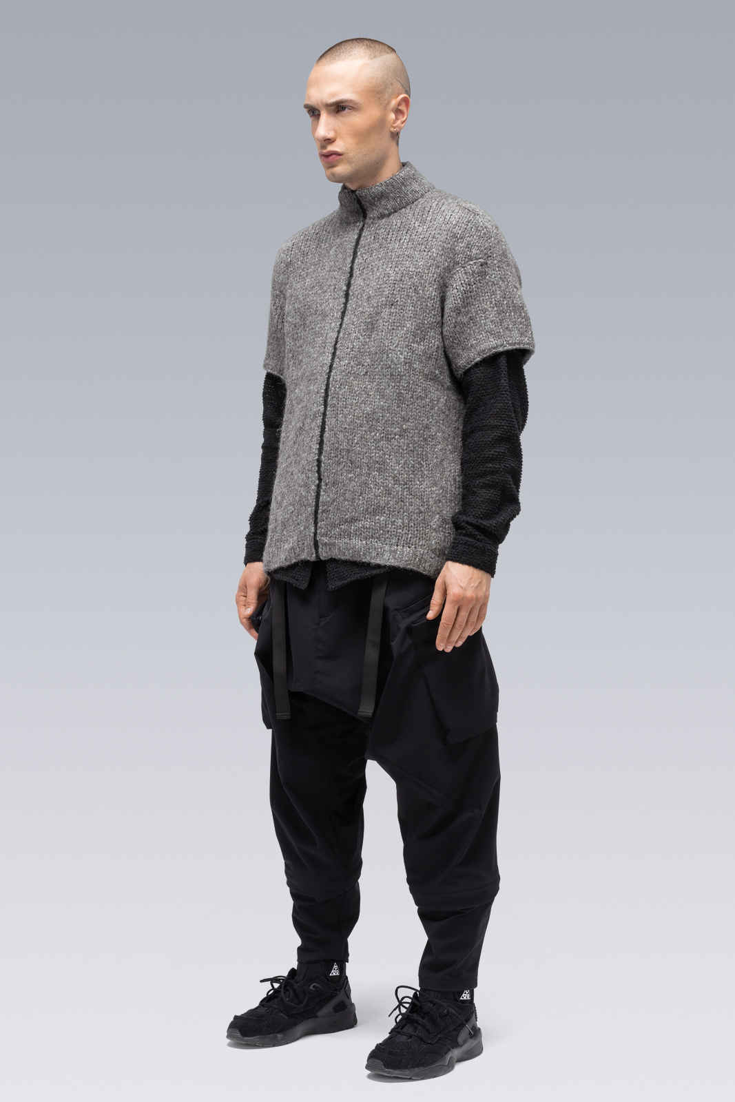 J65-AJ_FW1920 view 6